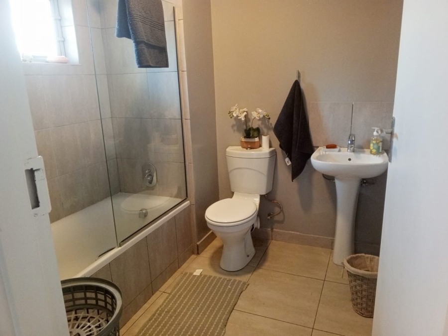 2 Bedroom Property for Sale in Raceway Free State